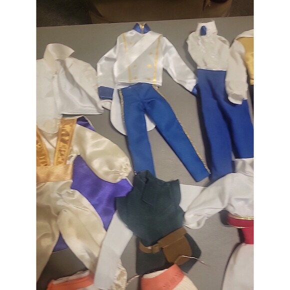 Disney Prince & Princess Doll Clothes Lot Ariel Frozen Cinderella etc Outfits - Picture 3 of 16